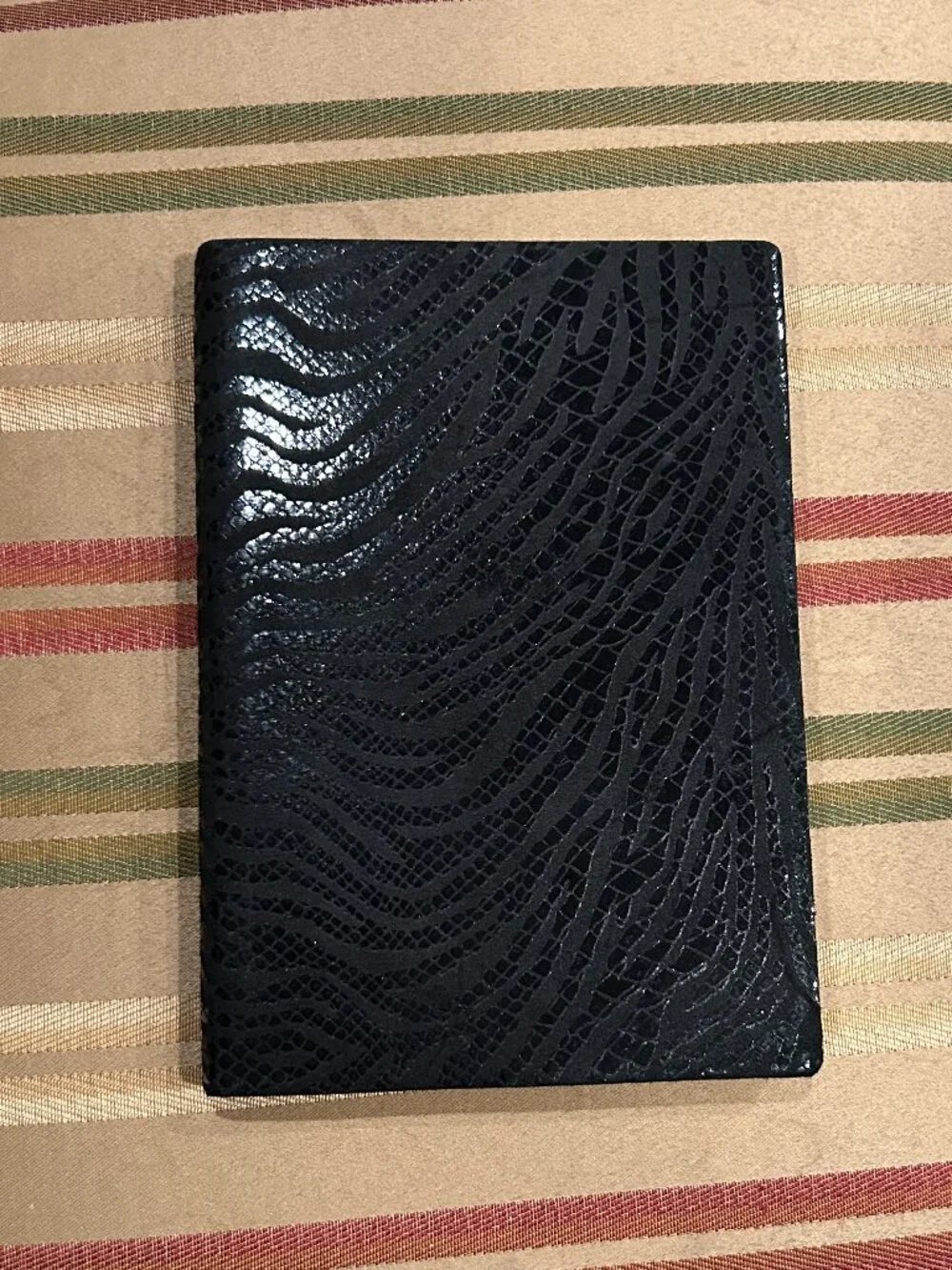 Barnes & Noble Croc Leather Hand Made ITALY Journal - Embossed Waves